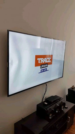 led-tv-big-0