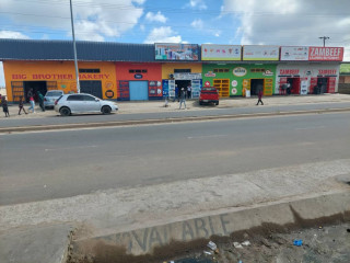 8 shops for sale along common wealth road lilanda