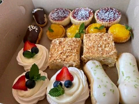 pastries-and-cakes-big-1