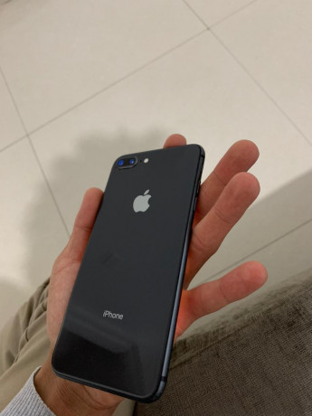 iphone-8plus-64gb-big-0