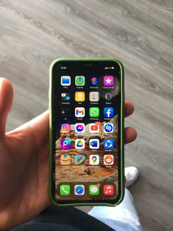 iphone-xr-128gb-big-0