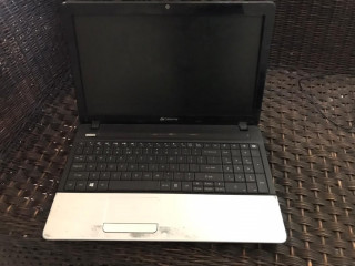 Acer E1